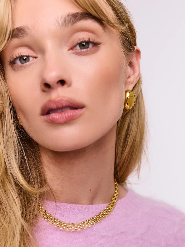 Gold-plated earrings with an organic shape