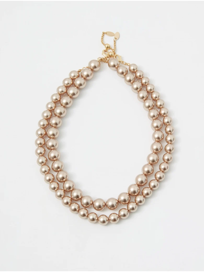 Set of two pink pearl necklaces