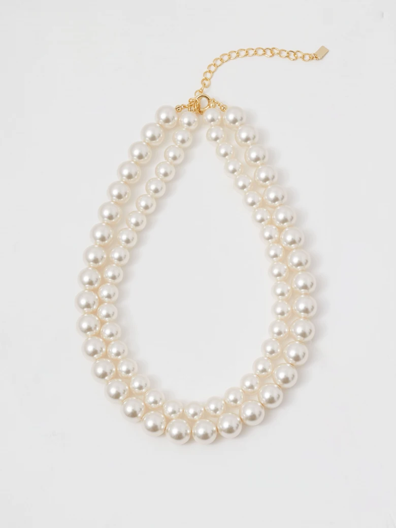 Double-strand necklace with glass pearls