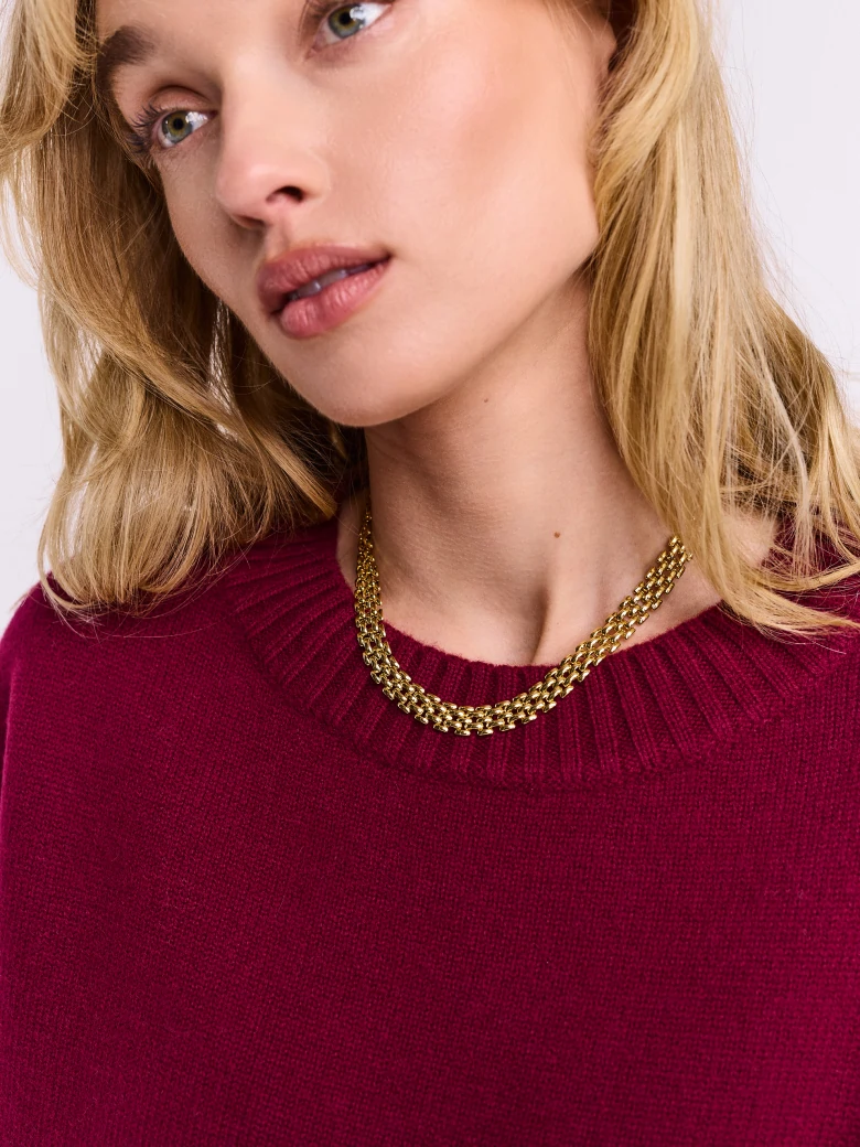 Thick chain necklace