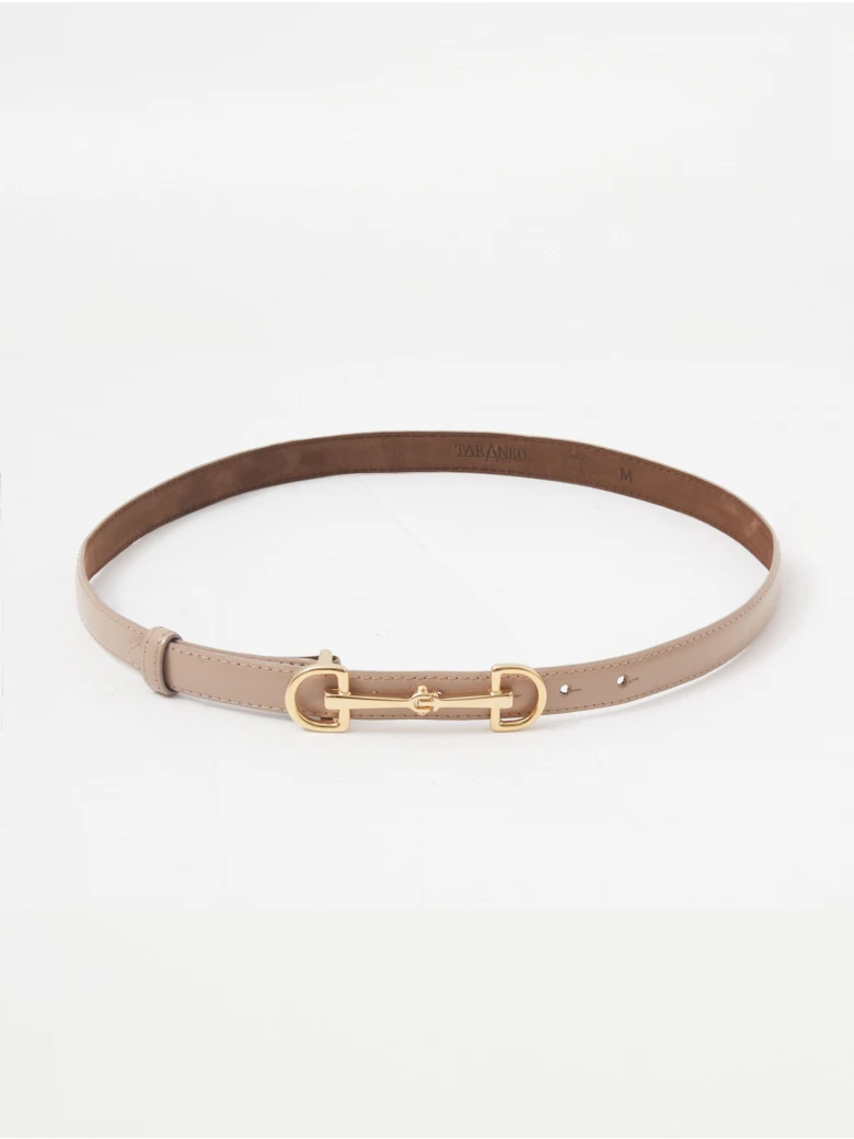 Narrow leather belt with decorative buckle