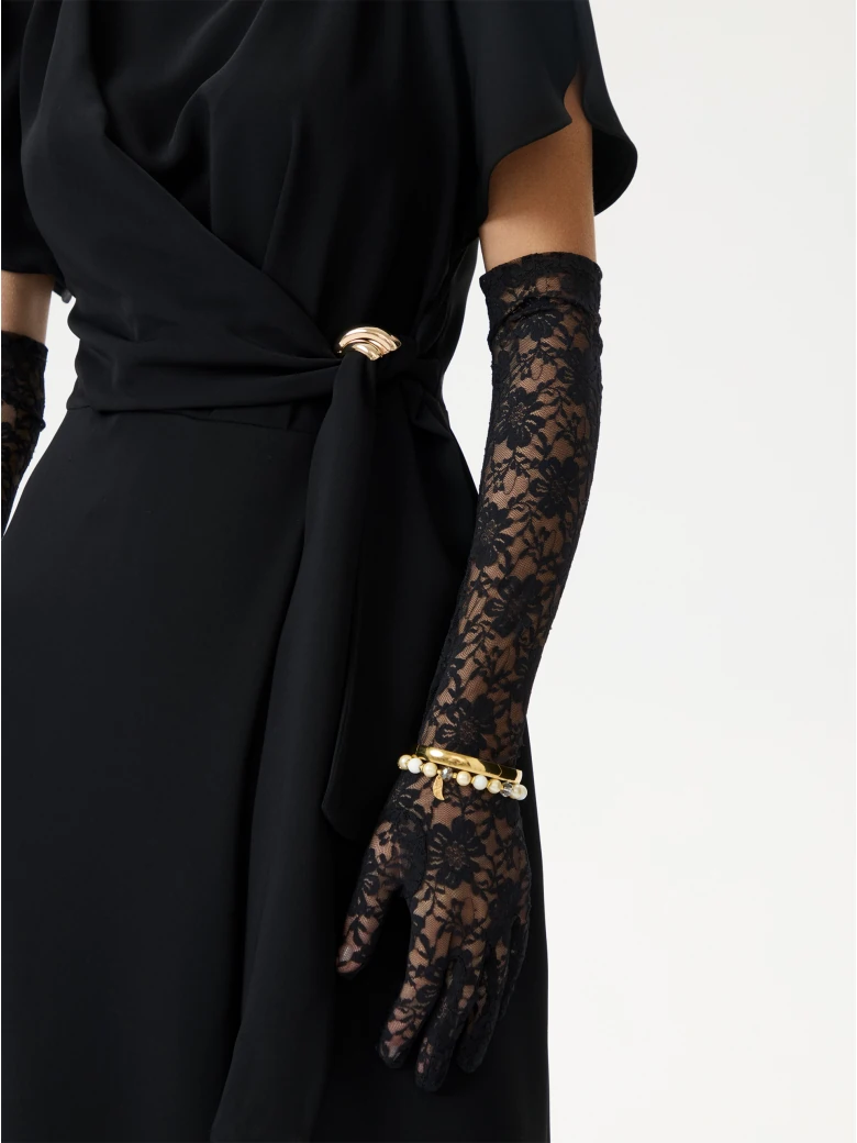 Long black lace gloves