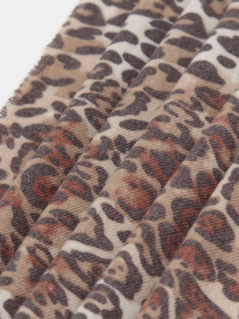 Wool and cashmere scarf with animal motif
