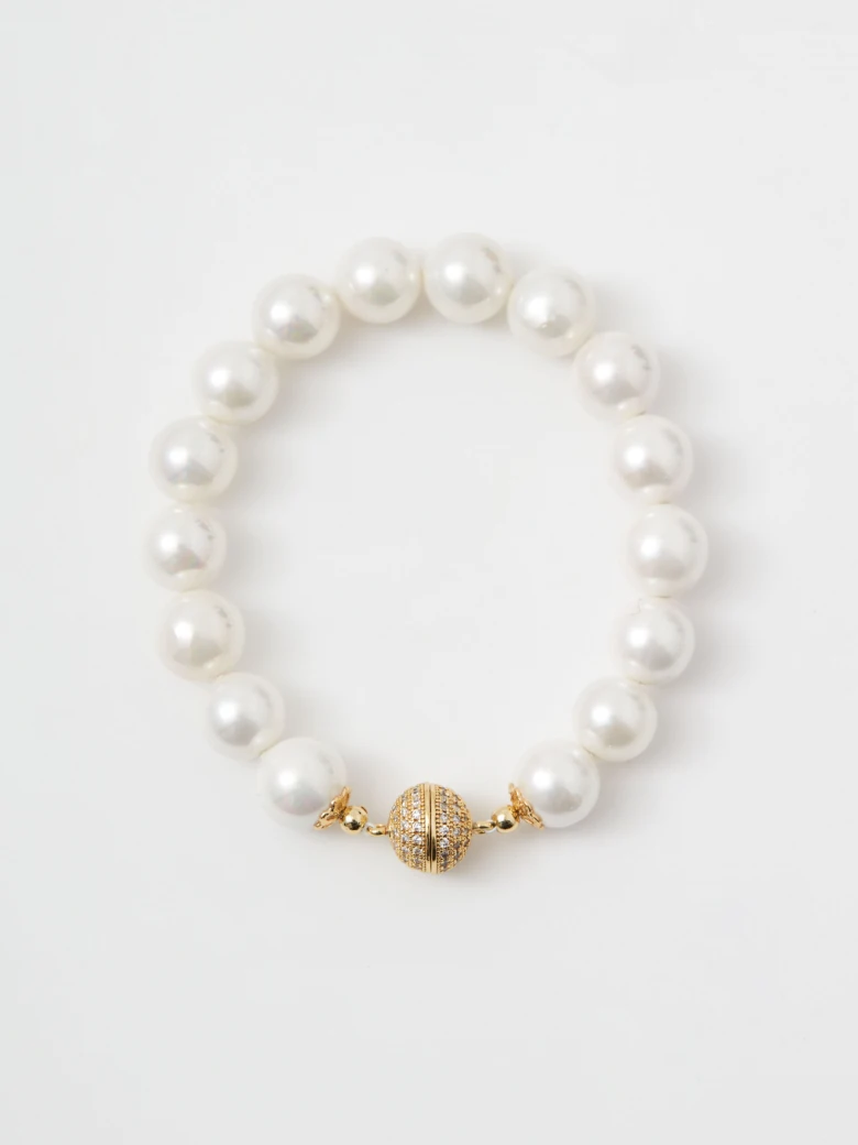 Gold-plated pearl bracelet