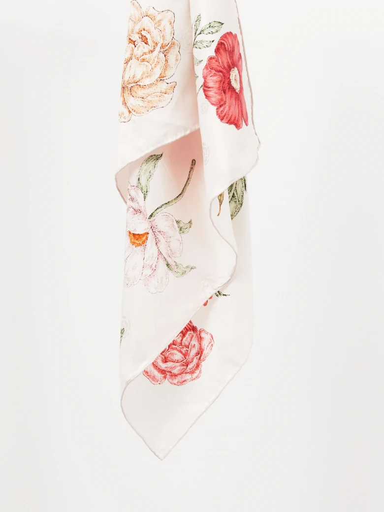 Silk reversible scarf with floral pattern