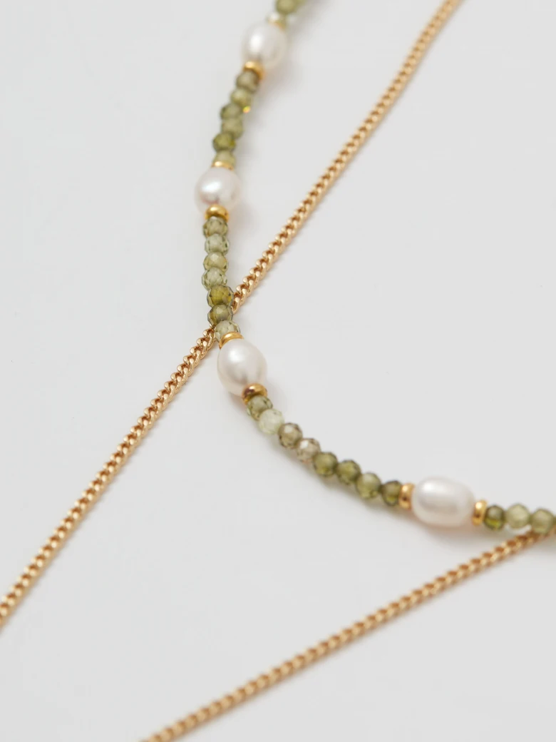 Double gold-plated necklace with pendant and green stones