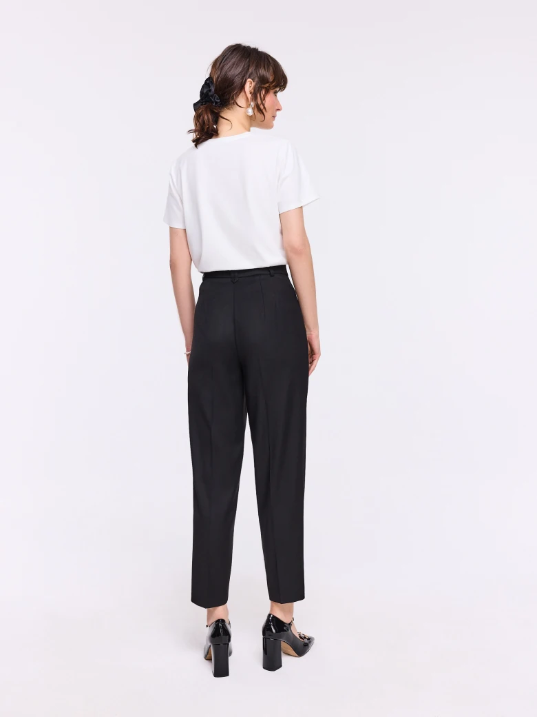 Black elegant cigarette pants