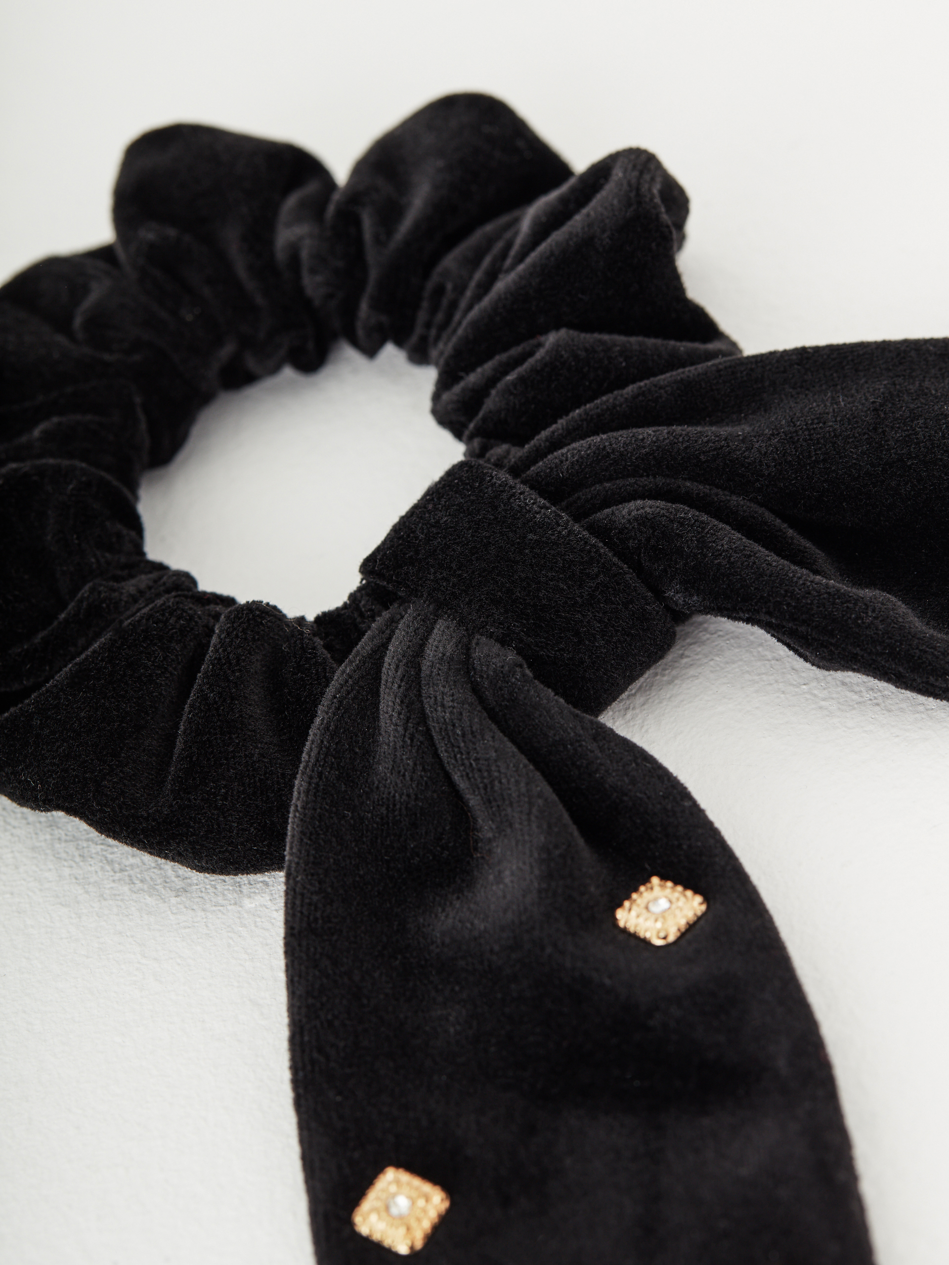Black scrunchie with jewelry elements