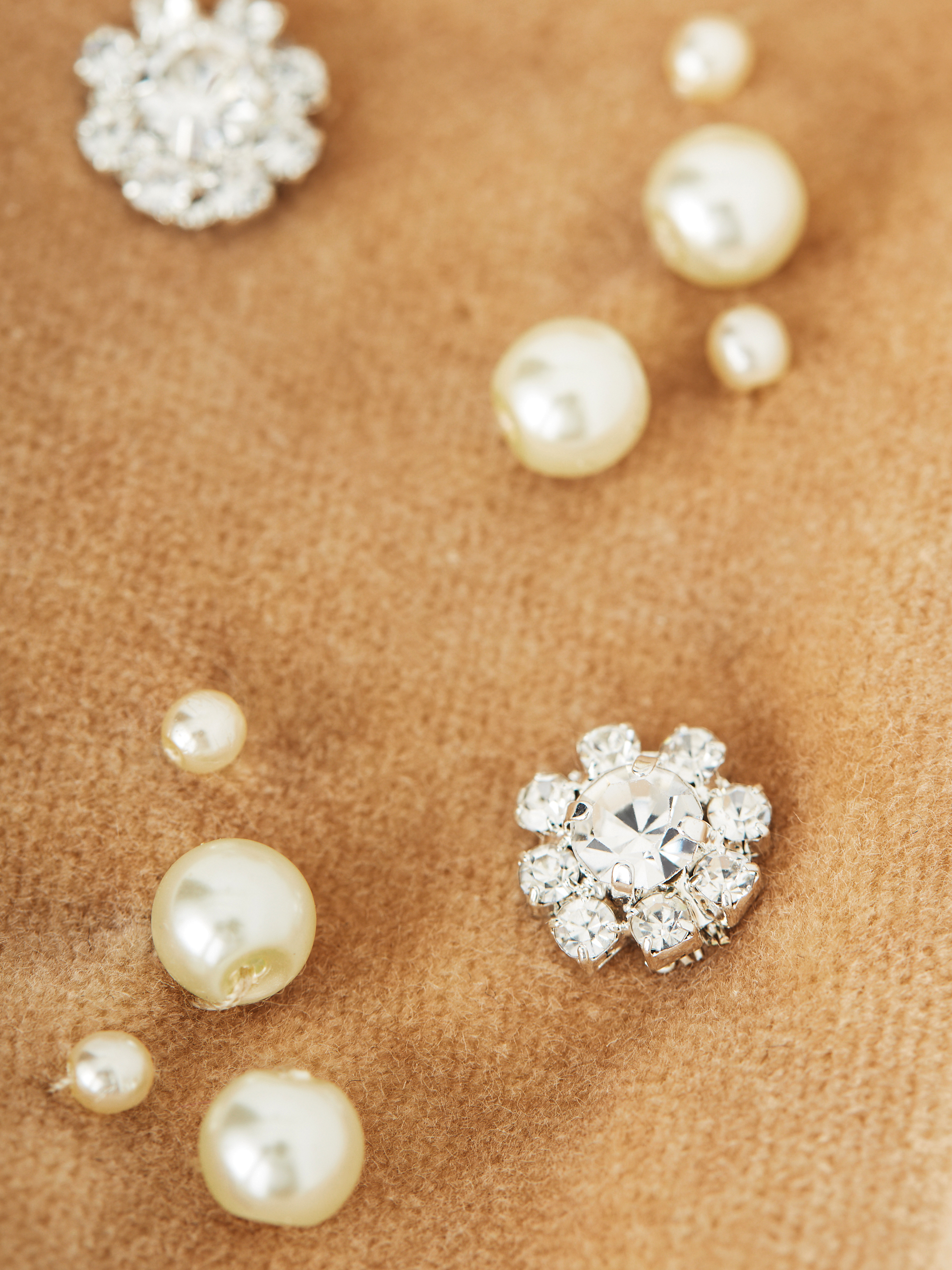 Beige scrunchie with jewelery elements