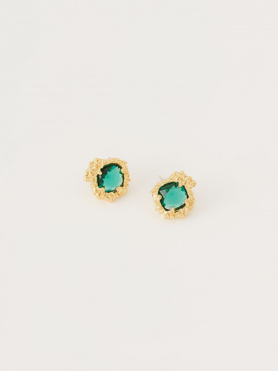 Earrings with emerald stones